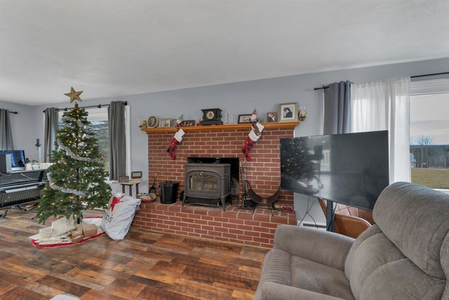 5 Greenwood Drive, Northfield, NH 03276