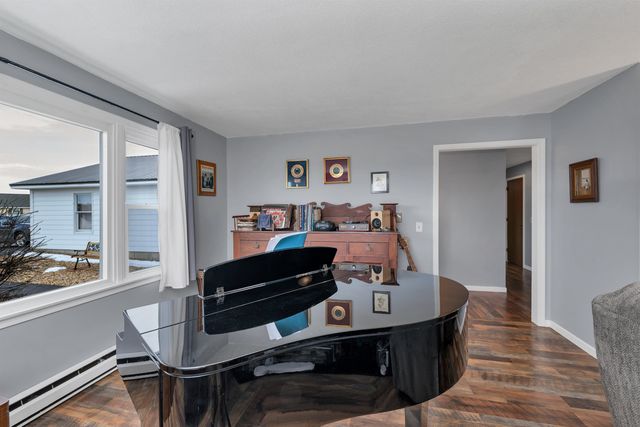 5 Greenwood Drive, Northfield, NH 03276