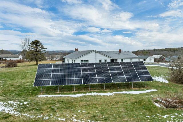 5 Greenwood Drive, Northfield, NH 03276