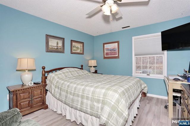 120 Willard Street 16, Pompton Lakes, NJ 07442