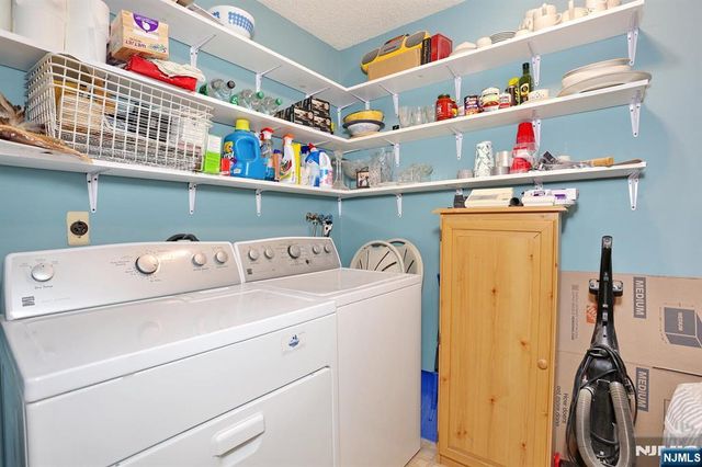 120 Willard Street 16, Pompton Lakes, NJ 07442