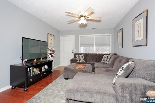 120 Willard Street 16, Pompton Lakes, NJ 07442