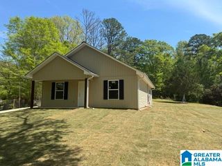 200 8TH AVENUE SE, Jacksonville, AL 36265