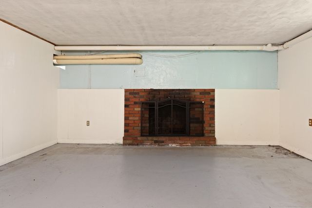 7 French St, Watertown, MA 02472