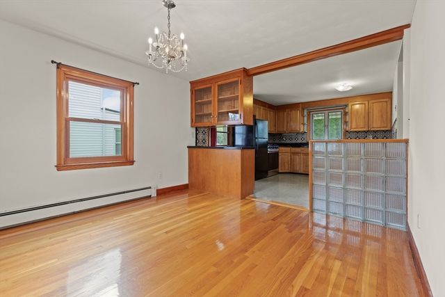 7 French St, Watertown, MA 02472