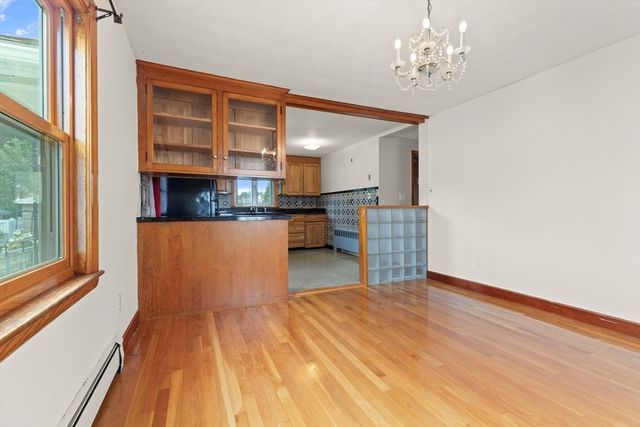 7 French St, Watertown, MA 02472