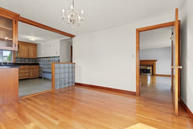 7 French St, Watertown, MA 02472