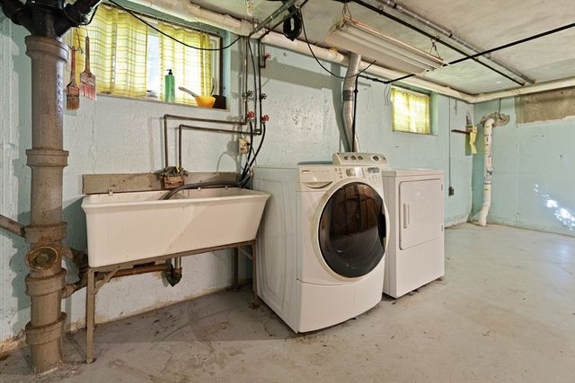 7 French St, Watertown, MA 02472