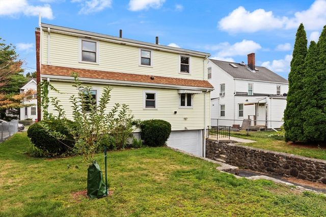 7 French St, Watertown, MA 02472