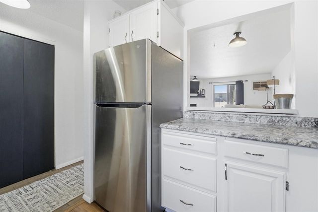 76 SPENCER COURT, Appleton, WI 54914