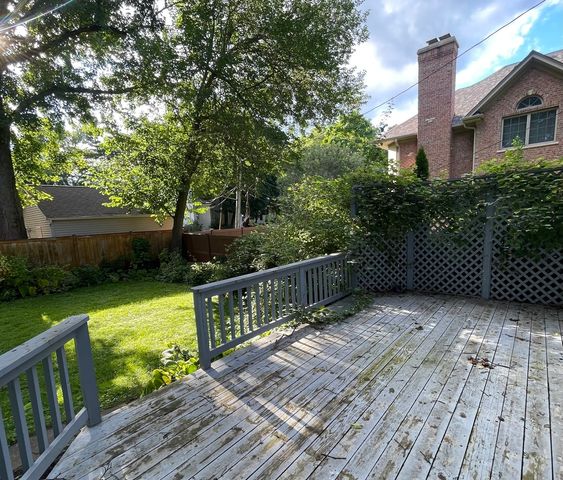 1138 Shermer Road, Glenview, IL 60025