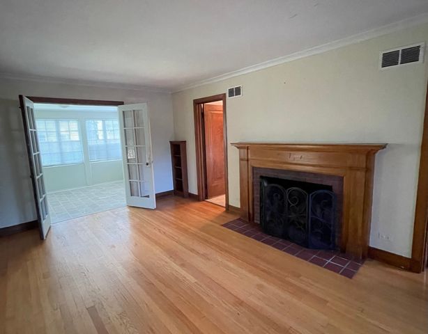 1138 Shermer Road, Glenview, IL 60025