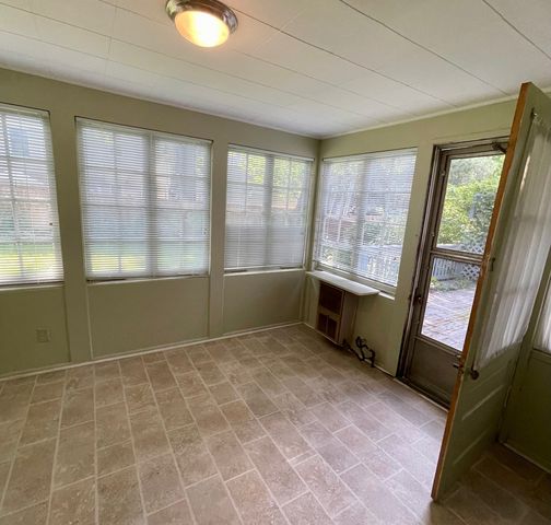 1138 Shermer Road, Glenview, IL 60025