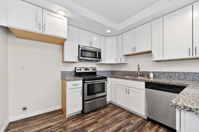 6435 Tupelo Dr, Citrus Heights, CA 95621