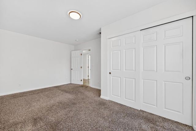 6435 Tupelo Dr, Citrus Heights, CA 95621