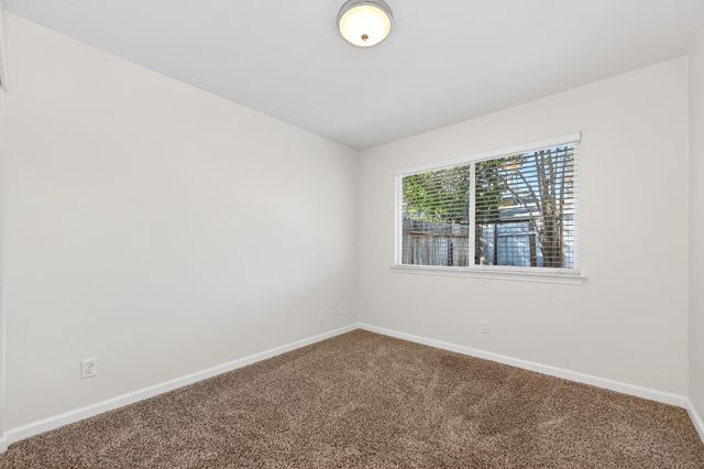 6435 Tupelo Dr, Citrus Heights, CA 95621