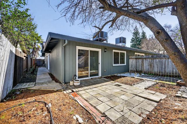 6435 Tupelo Dr, Citrus Heights, CA 95621