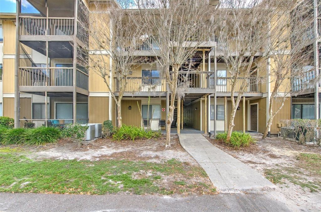 13403 ARBOR POINTE CIRCLE 304, Tampa, FL 33617