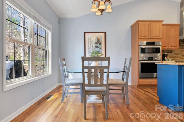 180 Notlvsi Court, Brevard, NC 28712