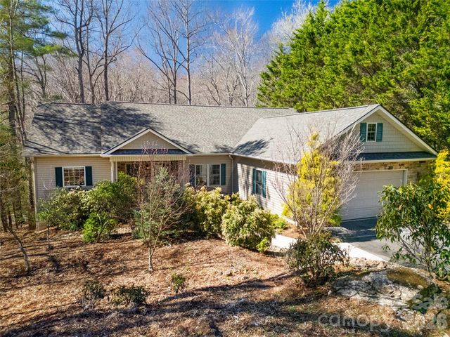 180 Notlvsi Court, Brevard, NC 28712