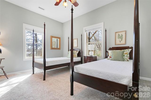 180 Notlvsi Court, Brevard, NC 28712