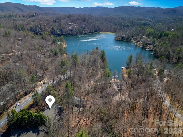 180 Notlvsi Court, Brevard, NC 28712