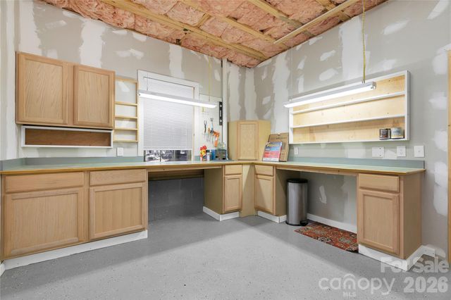 180 Notlvsi Court, Brevard, NC 28712