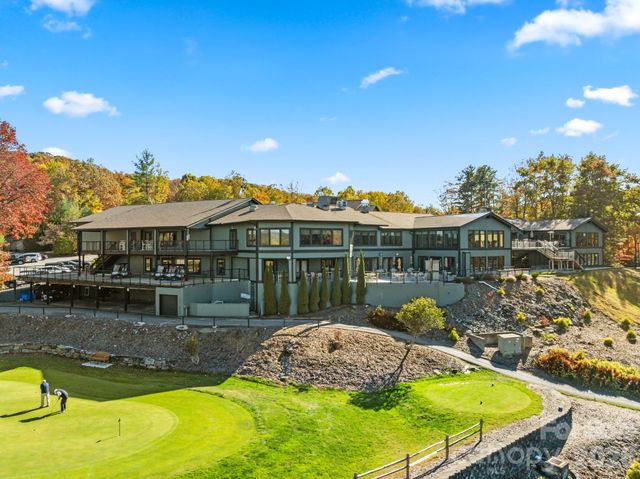 180 Notlvsi Court, Brevard, NC 28712