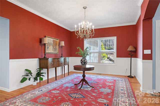 180 Notlvsi Court, Brevard, NC 28712