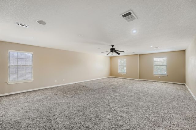 2310 McKendrick DR, Cedar Park, TX 78613