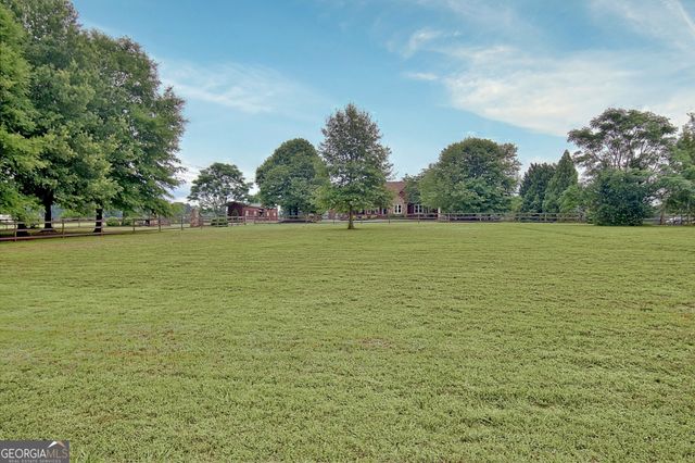 105 Bell Springs Road, Senoia, GA 30276