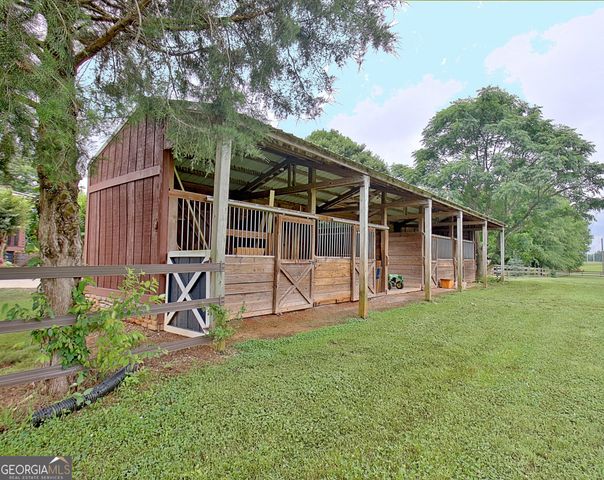 105 Bell Springs Road, Senoia, GA 30276