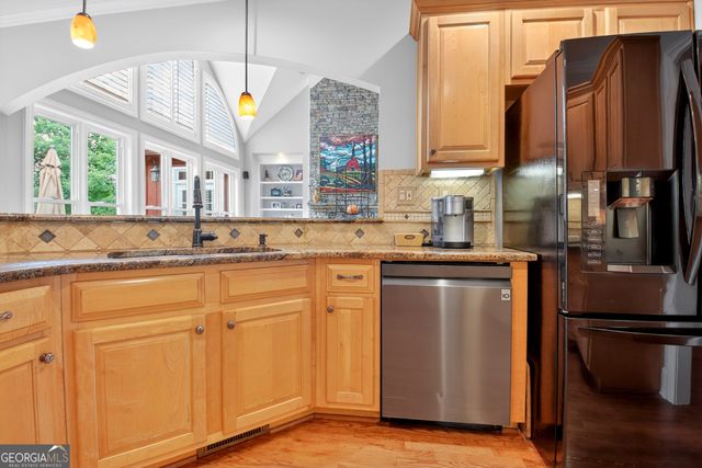 105 Bell Springs Road, Senoia, GA 30276