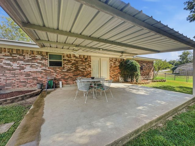 405 S Bouldin Street, Hamilton, TX 76531