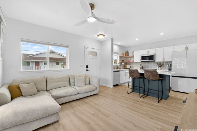 1131 Kakala Street 1302, Kapolei, HI 96707