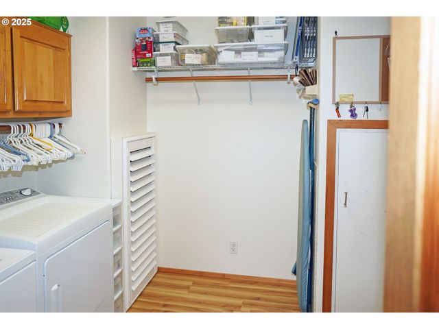 14308 Ne SANDY Blvd #42, Portland, OR 97230