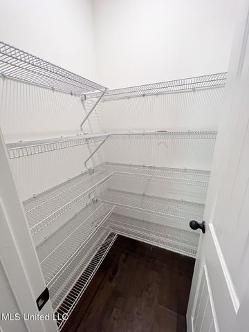 293 Poplar Lane, Holly Springs, MS 38635