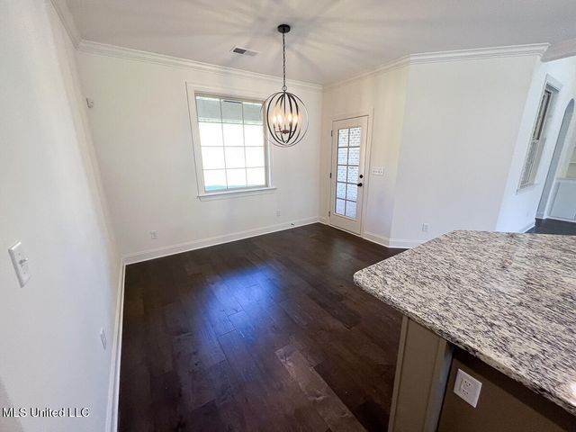 293 Poplar Lane, Holly Springs, MS 38635