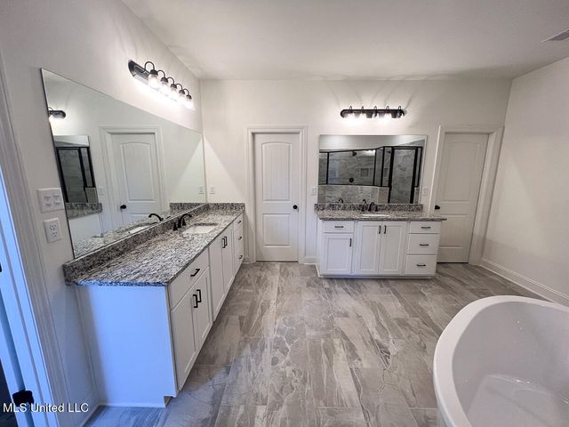 293 Poplar Lane, Holly Springs, MS 38635