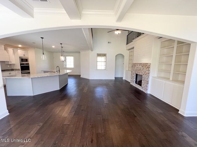 293 Poplar Lane, Holly Springs, MS 38635