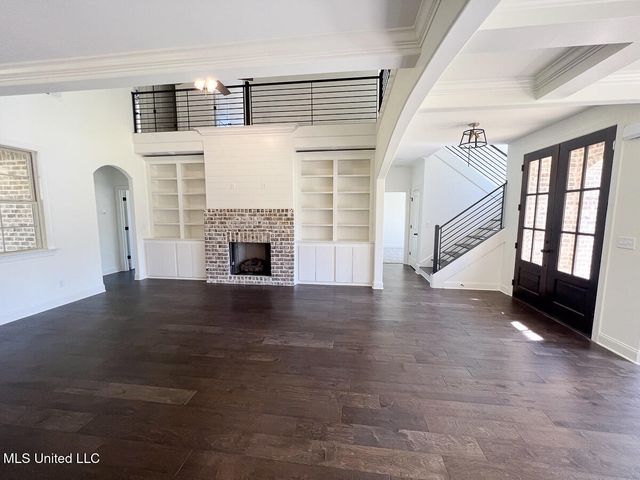 293 Poplar Lane, Holly Springs, MS 38635