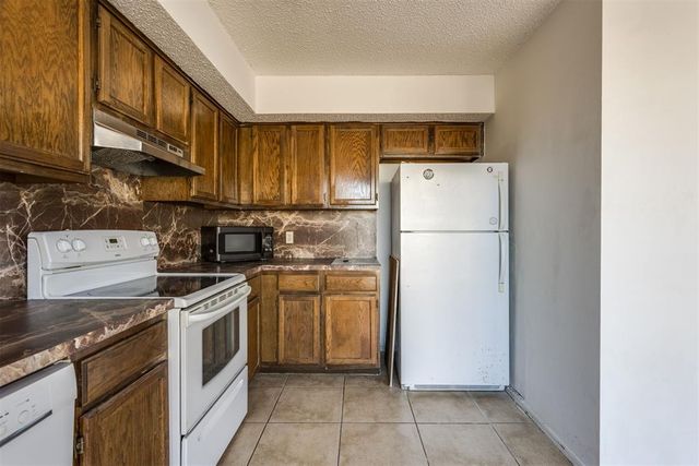 8741 Saint George Way, Midwest City, OK 73110