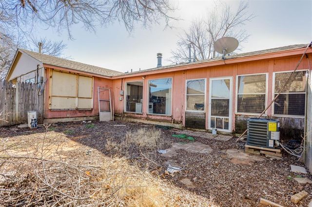 8741 Saint George Way, Midwest City, OK 73110