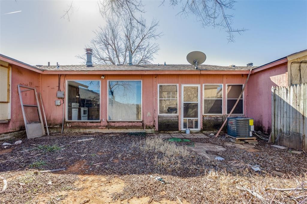Image 29 of property listing at 8741 Saint George Way, Midwest City, OK 73110