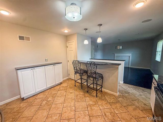 1449 Friar Tuck Lane, St Louis, MO 63125