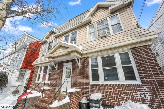 34 Cortland St, Newark City, NJ 07105