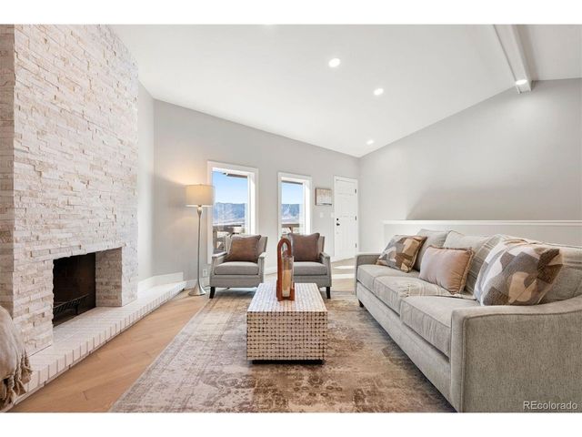 17235 Fairplay Dr, Monument, CO 80132