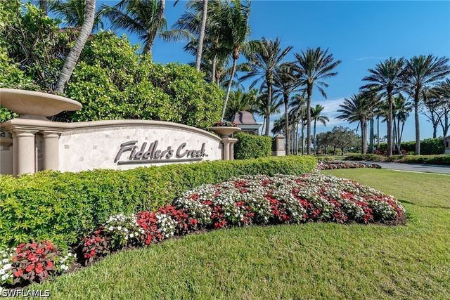 8375 Whisper Trace LN 103, Naples, FL 34114