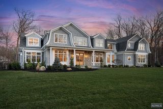 725 Surrey Lane, Franklin Lakes, NJ 07417