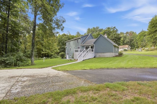 330 Ventura St, Ludlow, MA 01056